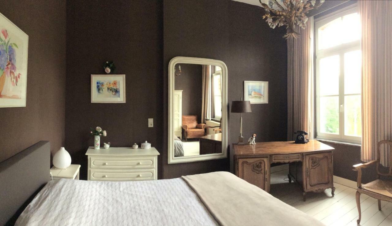 La Villa Des Roses Дюрби Екстериор снимка